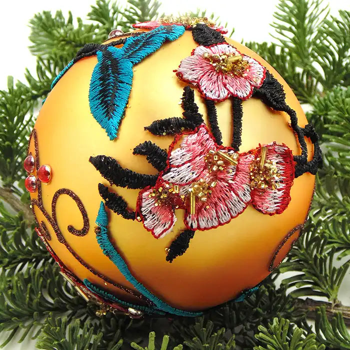 Palla Albero di Natale Shabby Chic Vetro Floral Collection Colore Albicocca Diametro 10 cm