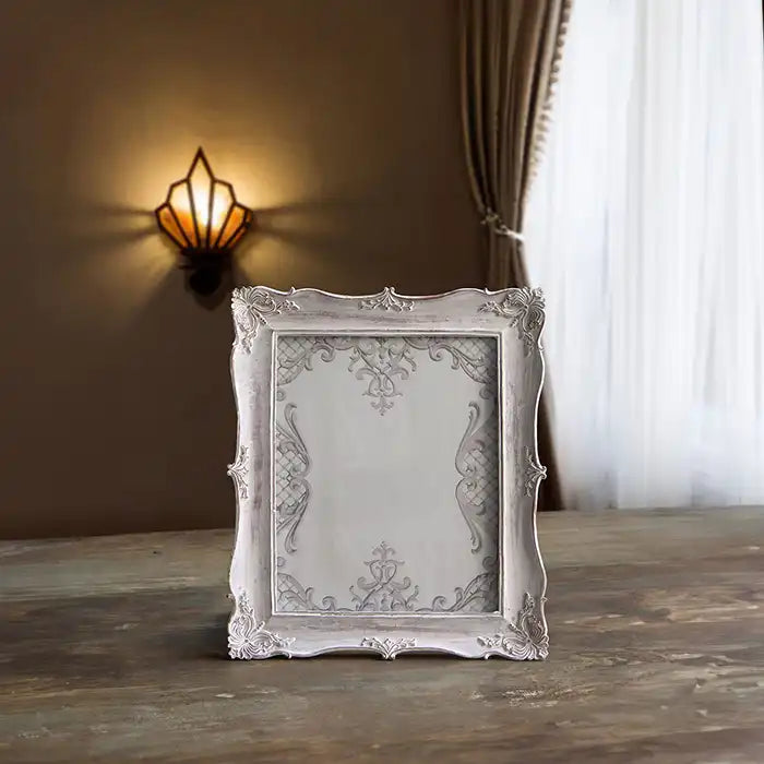 Cornice portafoto da Tavolo o Muro Stile Shabby Chic Colore Bianco Anticato per fotografie 20 x 25 cm
