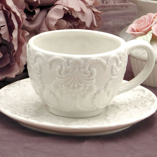 Set mit 2 Teetassen und Untertassen im Shabby-Chic-Porzellandekor mit Rosen in weißer Farbe